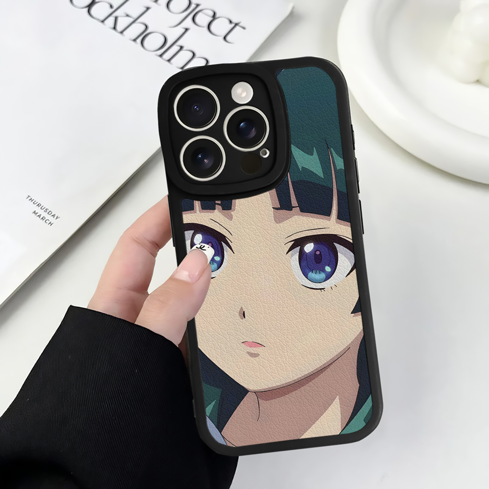 （画像用） 薬屋のひとりごと The Apothecary Diaries 【iPhone 16シリーズ対応】シリコンスマホケース（レザー調） 材質：シリコン